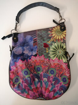 Malá barevná kabelka zn. Desigual - 5