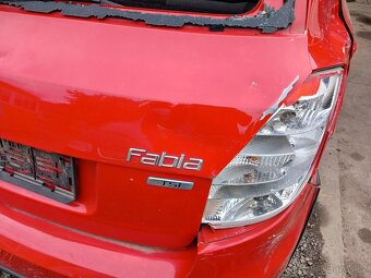 Škoda Fabia 2 1.2 Monte Carlo CBZA prodám dily - 5