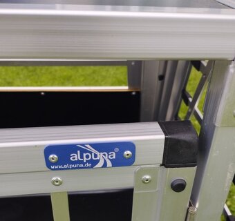 Klec do auta pro psa - 5