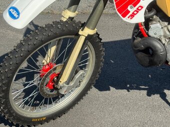 Ktm 300 GS - 5