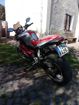 MV Agusta Brutale 910 - 5