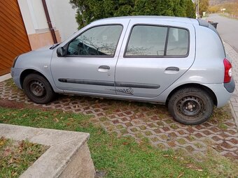 Zachovalé vozidlo Renault Clio 1,2 5dveřové - 5