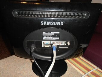 (((  LCD televize SAMSUNG uhl. 51 cm  ))) - 5