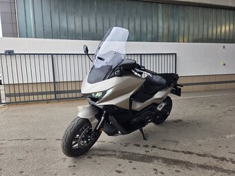 Honda Forza 750 - novy model - 5