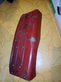 Pravá + levá stupačka Jawa pionýr - 5