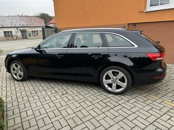 Audi A4 2.0 TDi 140kW Quattro 4x4 - 5