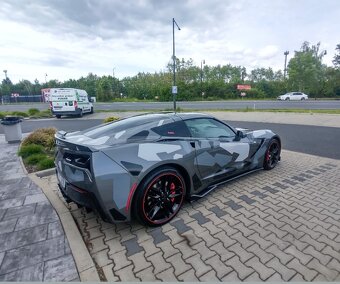Chevrolet Corvette C7 - 5