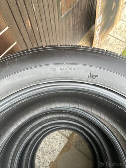 Nokian powerproof SUV 235/60R18 - 5