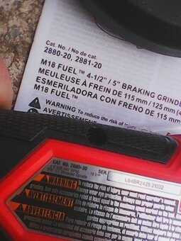 milwaukee M18 FSAG125XPDB-0 FUEL 125 mm úhlová bruska - 5