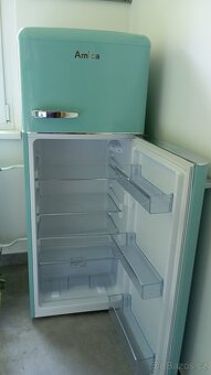 Lednice s mrazákem Amica Retro VD 1442 AL - 5