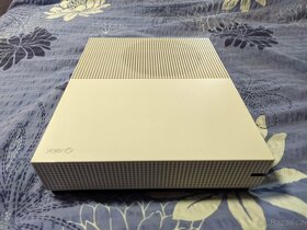 Xbox One S 1TB + ovladač Forza Horizon 5 - 5