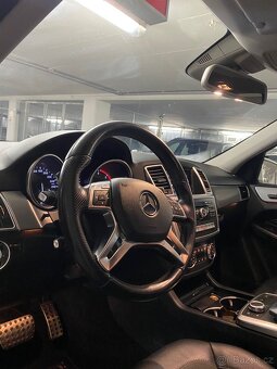 Mercedes-Benz ML 320 - 5