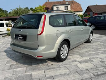 Ford Focus 1.6i 74kW - 5