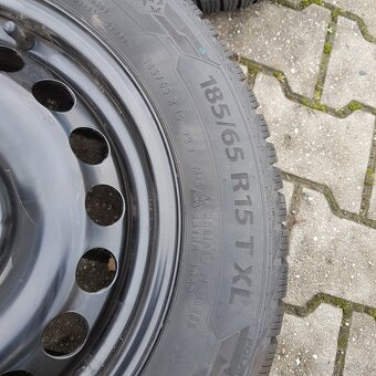Kompletní zimní kola 185/65 R15 T XL Barum Polaris 5 - 5