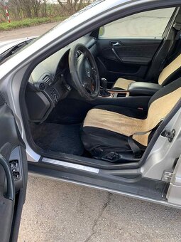 Mercedes C200 cdi 2.2 - 5