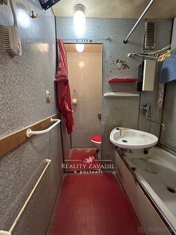 Prodej bytu 1+1 35 m², Úpice, ev.č. 01098 - 5