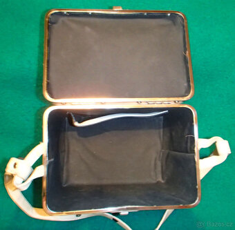 Dámské kabelky a brašnička: - 5