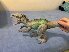 Dinosaurus Indomimus Rex - svítící, řvoucí Jurassic World - 5