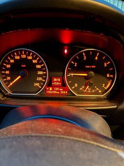 BMW 118i 2.0 benzin (95 kw) - 5