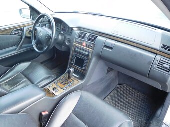 Mercedes-Benz E 430 Avantgarde 4.3i, 205kW 4-Matic - 5