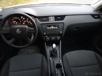 ŠKODA Octavia kombi 1,2 benzín 77kw - 5