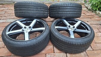 Alu r-18 5x112 DOTZ - 5