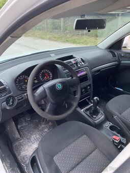 Škoda Octavia 2 Face náhradní díly - 5