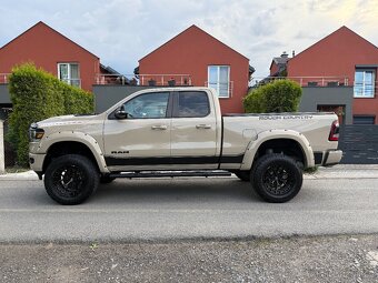 DODGE RAM HEMI ROUGH COUNTRY LIFT 6 - 5