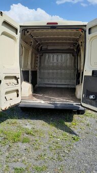 Automobil Peugeot Boxer - 5