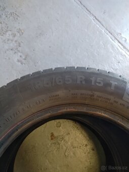 2x letní pneu 185/65 R15. Continental. - 5