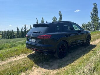 VW TOUAREG 3.0TDI 210kW • RLINE • WEBASTO • MASÁŽE - 5