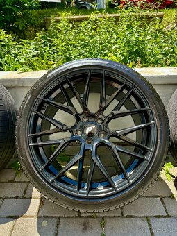 Konkávní alu kola JAPAN Racing JR28 5x112 r19 - 5