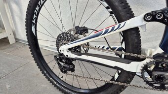 Specialized carbon expert 650b - 5