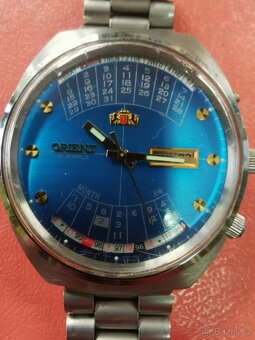 Retro hodinky. Molnija, Orient automatic. - 5