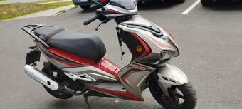 Skútr Monza 125 - 5