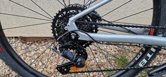 Rock Machine Thunder 27 HD LTD - 5
