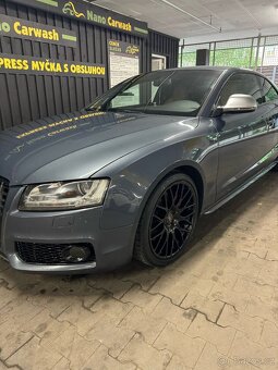 Audi S5 4.2 V8 manuál - 5