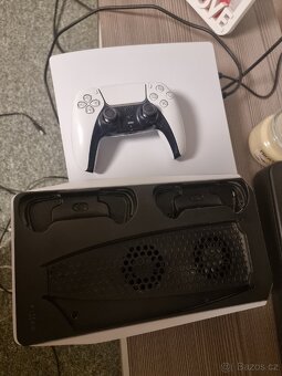 Prodám PS5 825gb Blue Ray - 5