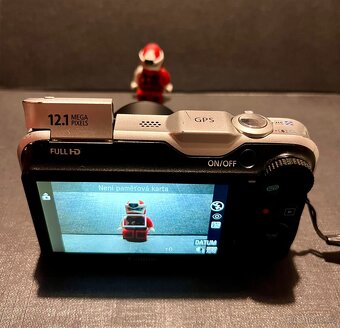 Canon PowerShot SX230 HS - 5