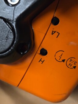 Stihl ms 250 motorova pila - 5