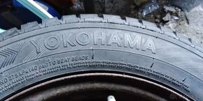 Zimní sada kol Universal  2 x - 175 /65 /R 15 YOKOHAMA - 5