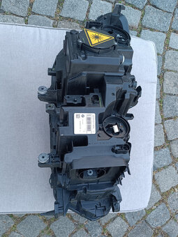 Levé přední světlo BMW X5 G05 laserové - 5