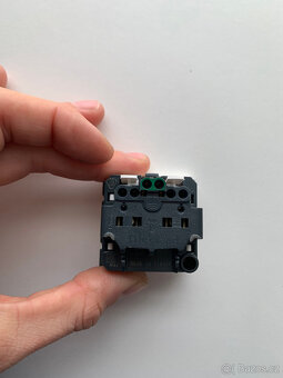 Legrand zásuvky vypínače na kopos lišty a domovní instalaci - 5