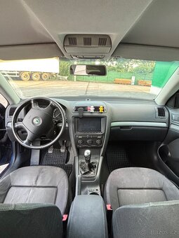 Prodám Octavií 2 2.0 fsi - 5