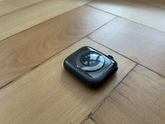 Apple Watch 8 45mm - 100% - 5