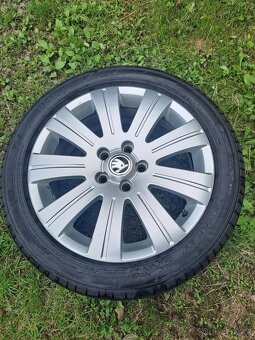 Alu kola 5x112 originál Škoda Superb, Octavia 225/45 R17 - 5