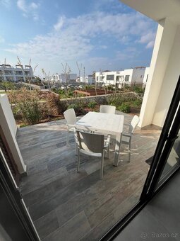 Sluneční studiový apartmán v eko-wellness resortu na Cypru - 5