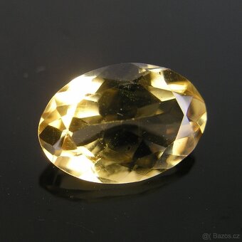 Citrín-ovál -2,74 ct. - 5