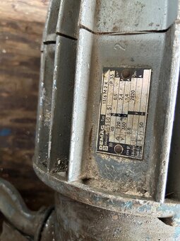 ////JEŽAB KRAN KOČKA ZDVIH DEMAG YALE/// - 5