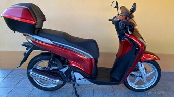 Honda SH 125i / po 1.majiteli / 2x klíč /nové pneu/ serviska - 5